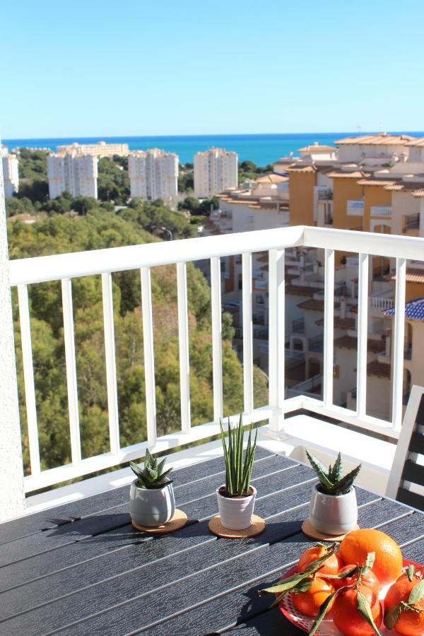 New Apartment With Sea View Of Andrew And Natallia Campoamor Exterior foto